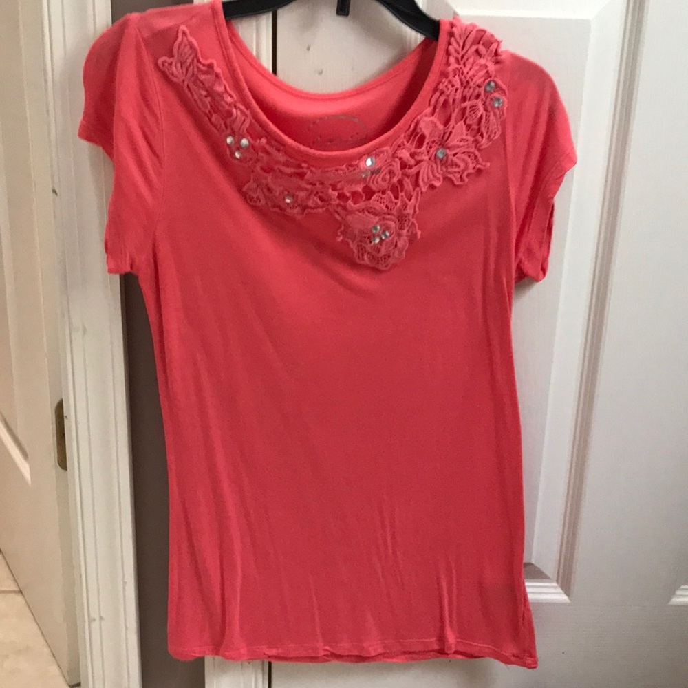 Ladies top.  Inc small